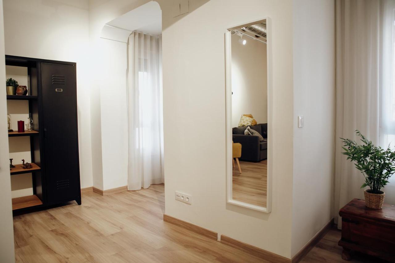 Апартаменты Apartamento Mercadal Тудела Экстерьер фото